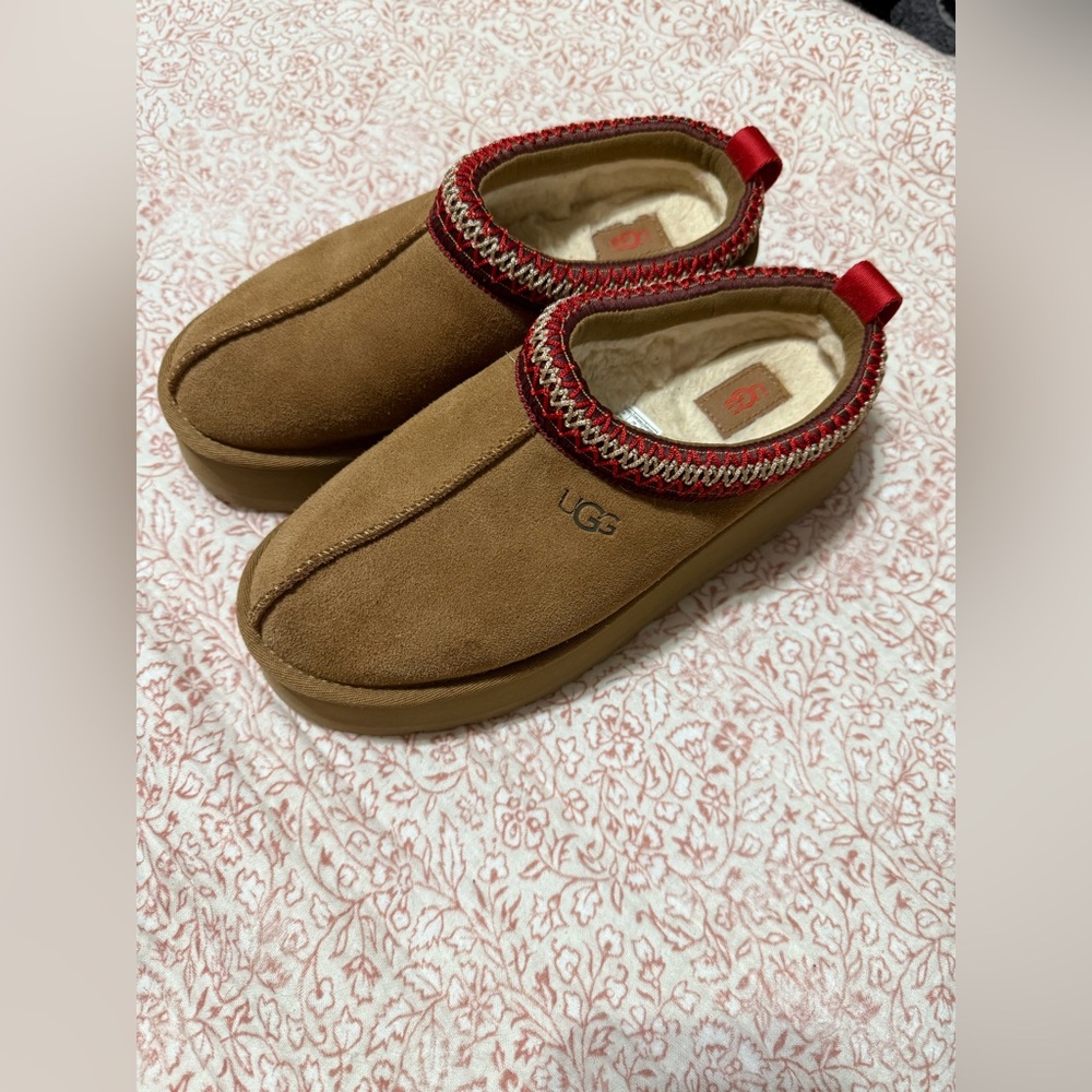 UGG tasman platform